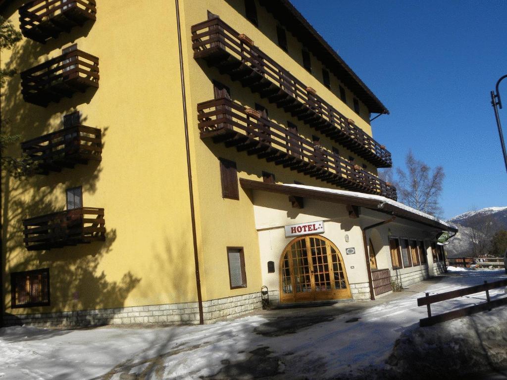 Life Hotels Des Alpes Folgaria Kültér fotó